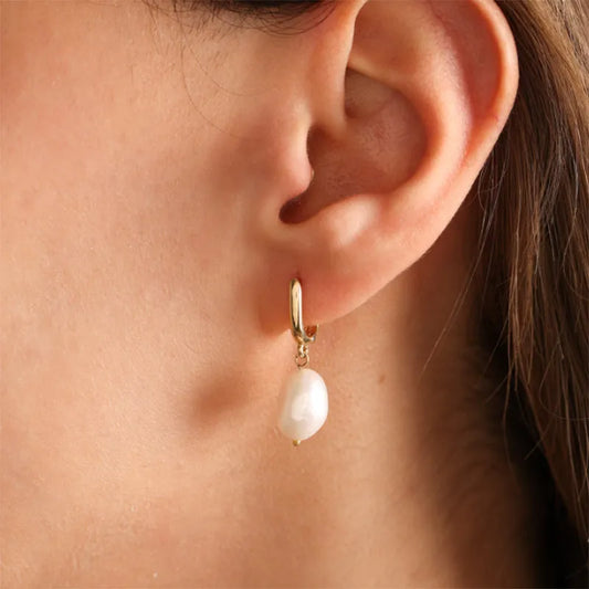 Mila Natural Pearl Earrings
